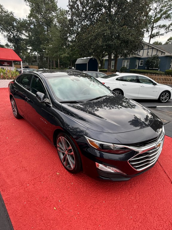2023 Chevrolet Malibu Image 3