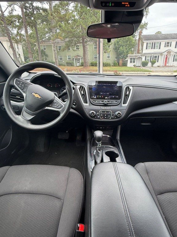 2023 Chevrolet Malibu Image 11