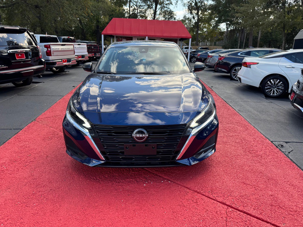 2024 Nissan Altima Image 3