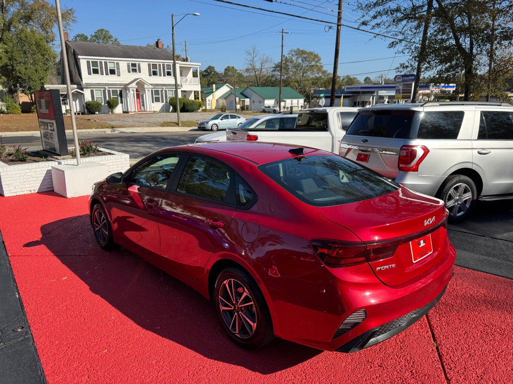 2024 Kia Forte Image 6
