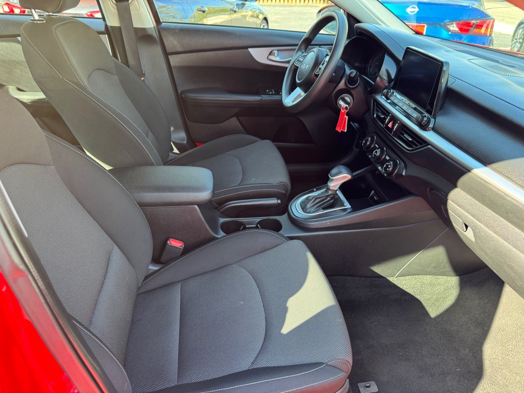 2024 Kia Forte Image 16