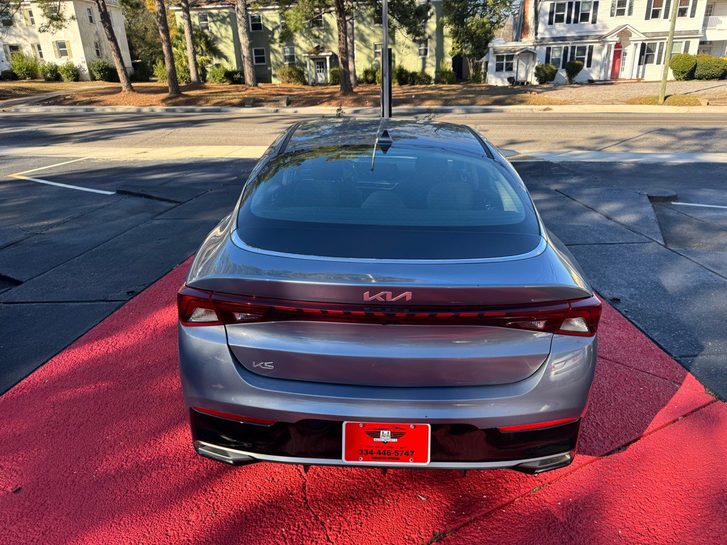 2023 Kia K5 Image 11