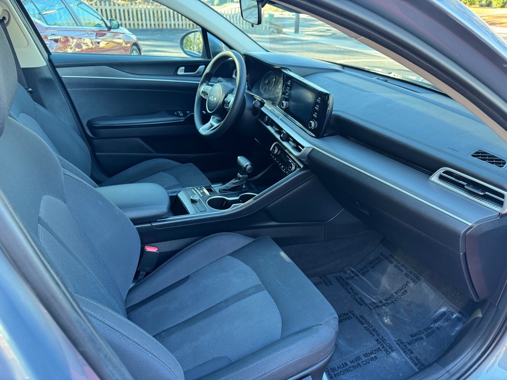 2023 Kia K5 Image 15