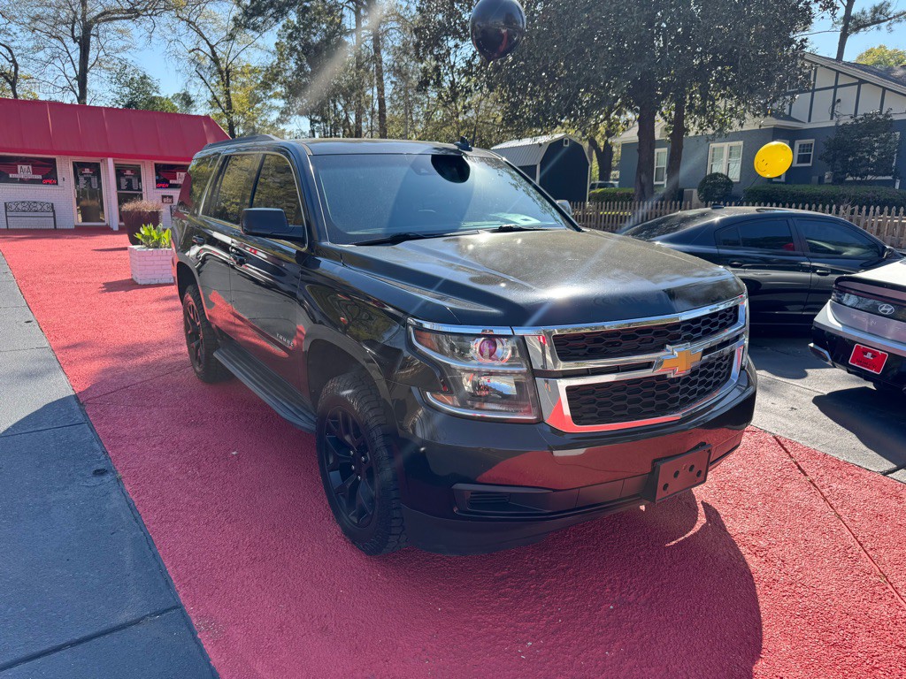 2016 Chevrolet Tahoe Image 2