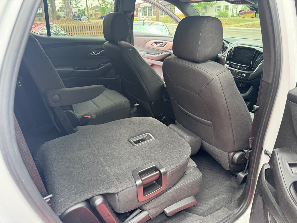 2023 Chevrolet Traverse Image 13
