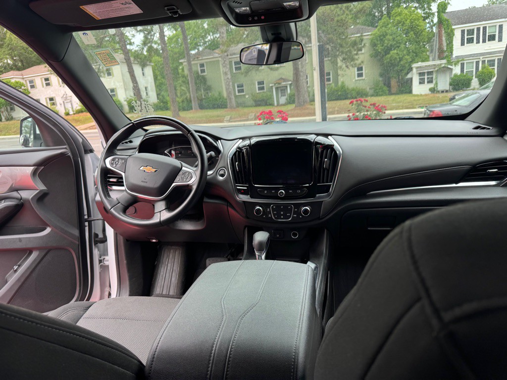 2023 Chevrolet Traverse Image 14