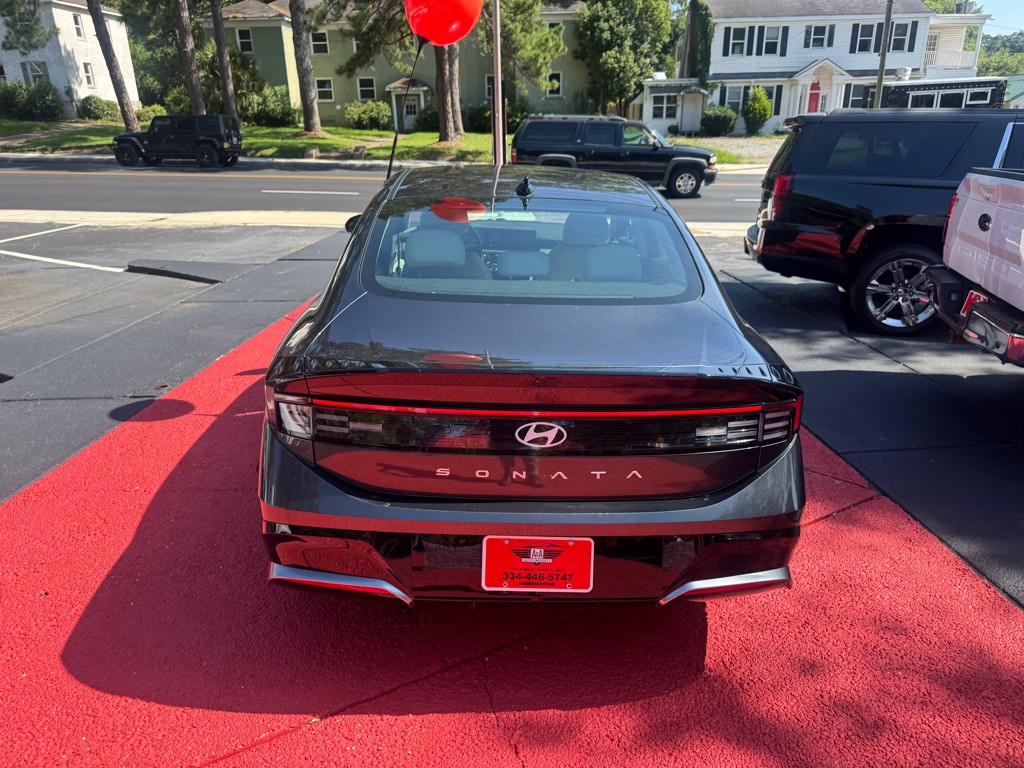 2025 Hyundai Sonata Image 5