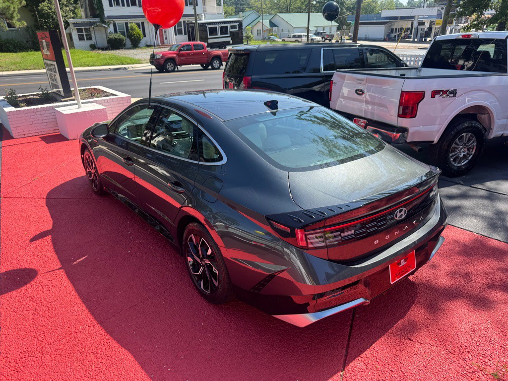 2025 Hyundai Sonata Image 11