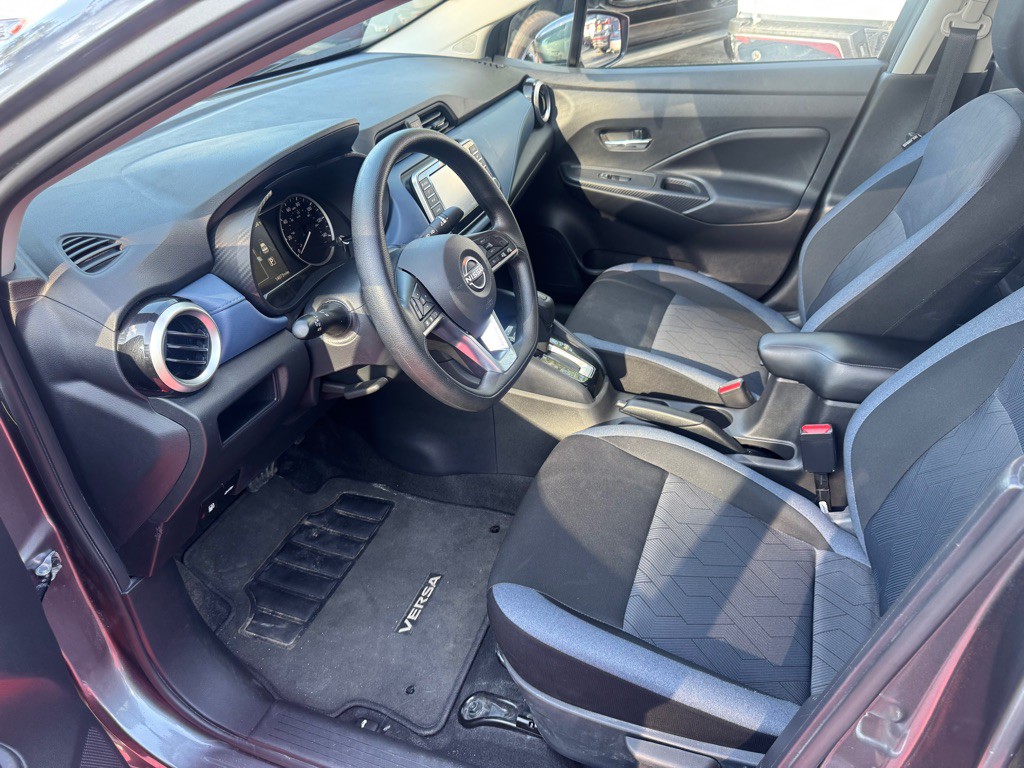 2025 Nissan Versa Image 13