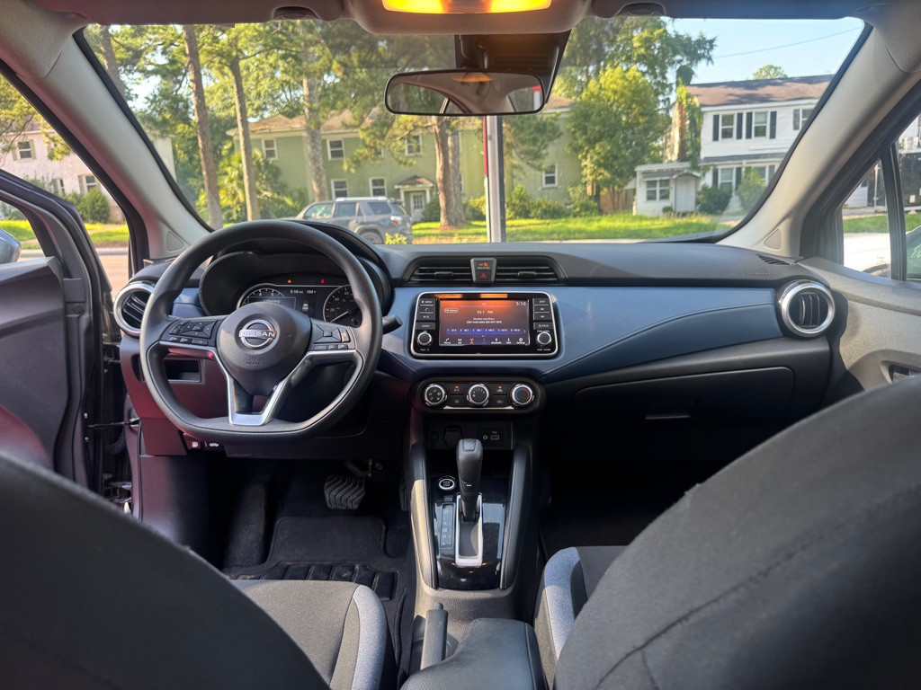 2025 Nissan Versa Image 17