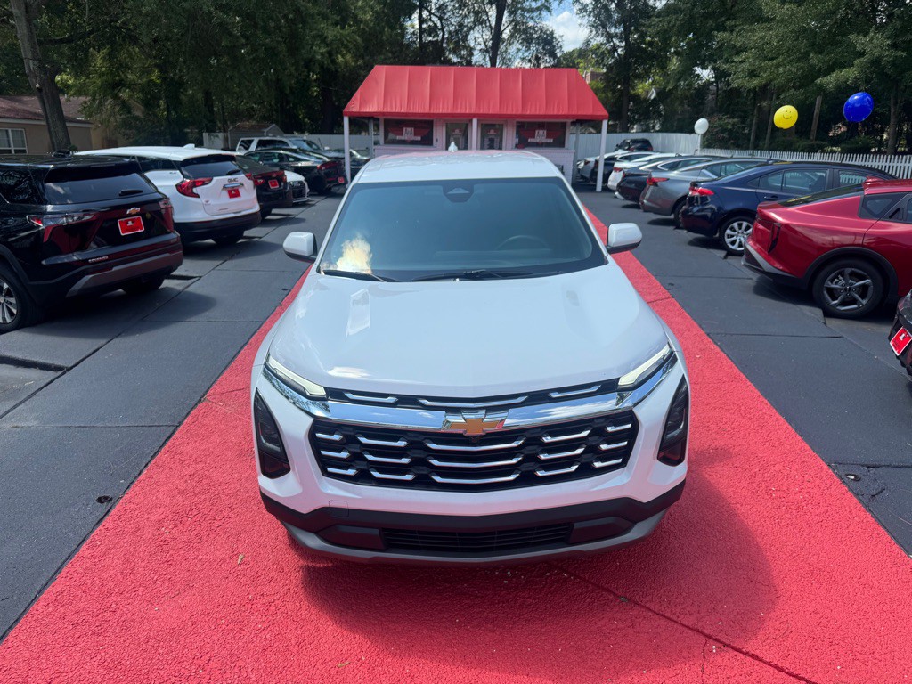 2025 Chevrolet Equinox Image 9
