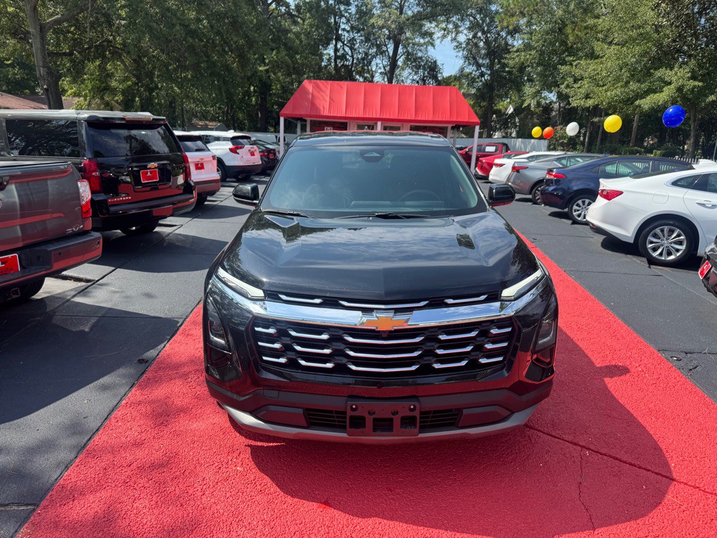 2025 Chevrolet Equinox Image 2