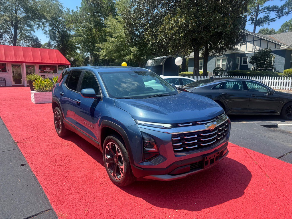 2026 Chevrolet Equinox Image 3