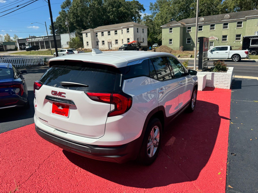 2020 GMC Terrain Image 4