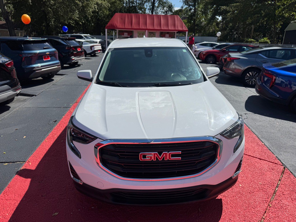 2020 GMC Terrain Image 8
