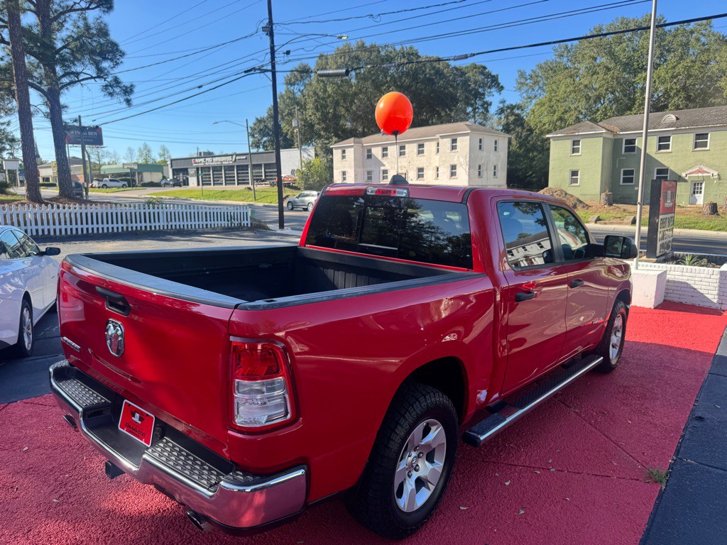 2023 RAM 1500 Image 9