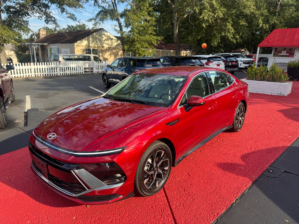 2025 Hyundai Sonata Image 1