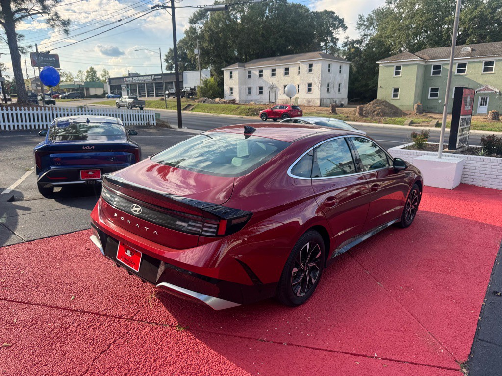 2025 Hyundai Sonata Image 4