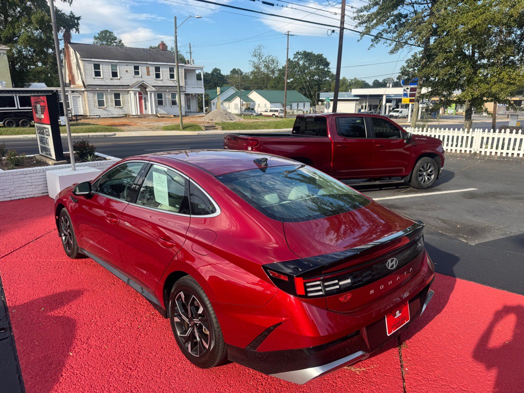 2025 Hyundai Sonata Image 6