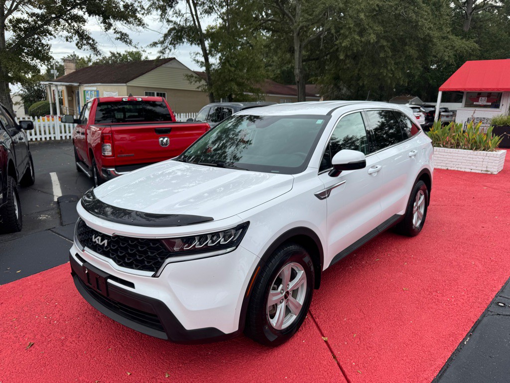 2022 Kia Sorento Image 1