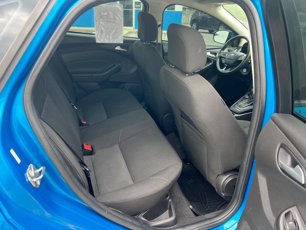 2015 Ford Focus Image 11