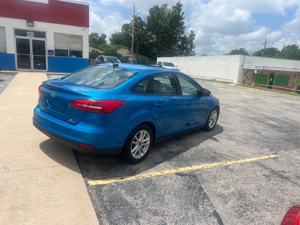 2015 Ford Focus Image 6