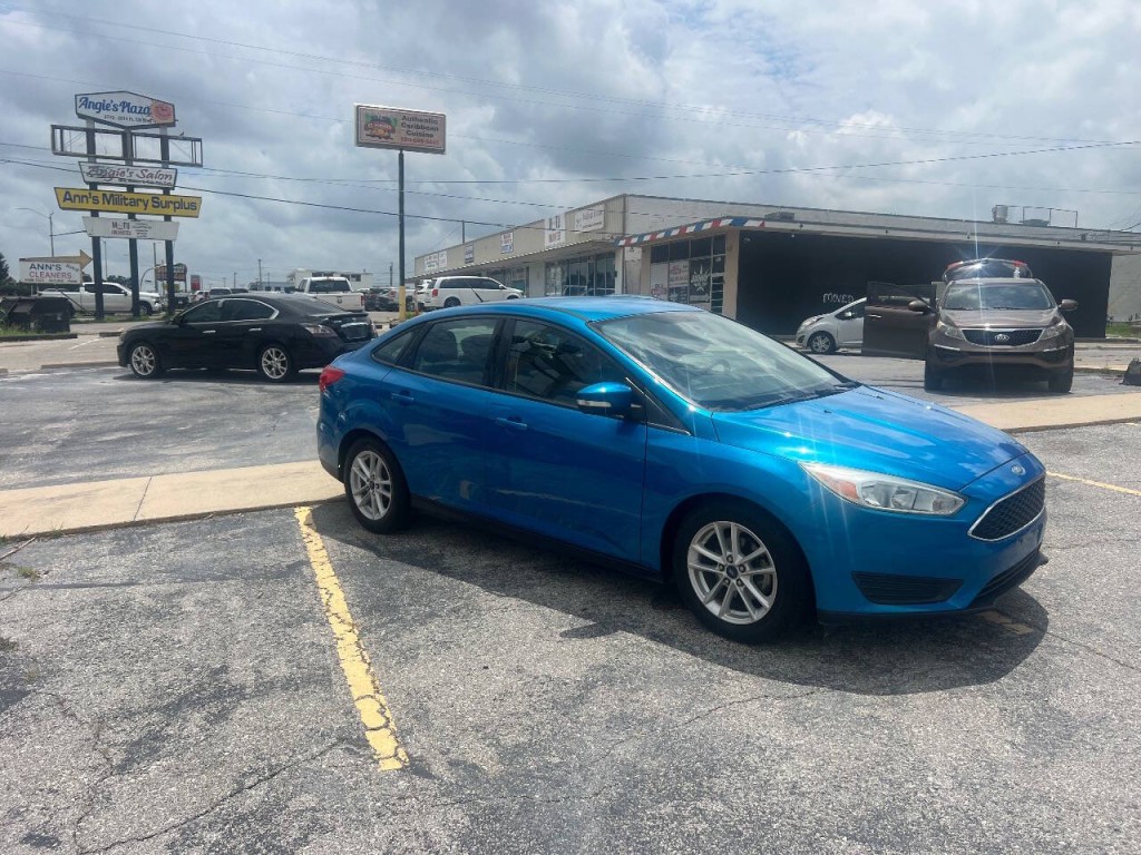 2015 Ford Focus Image 8
