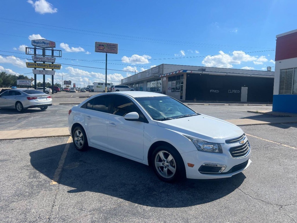 2016 Chevrolet Cruze Image 8