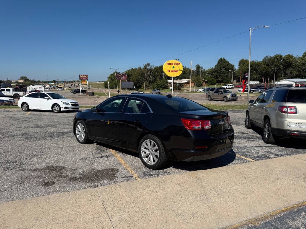2014 Chevrolet Malibu Image 4