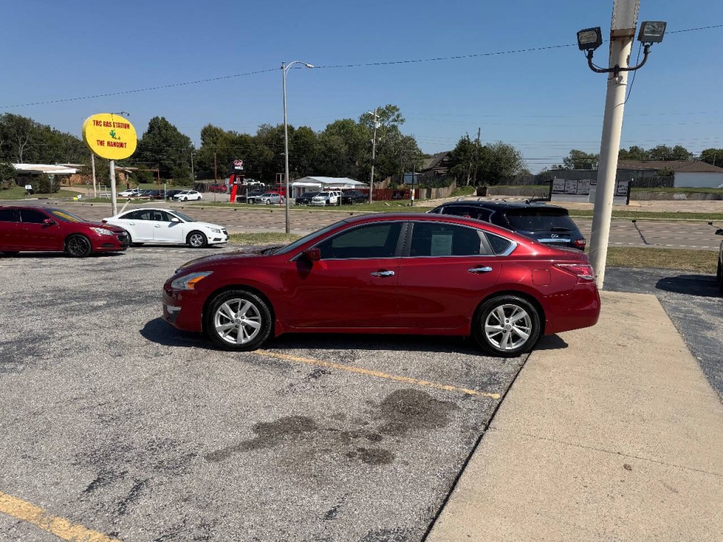 2013 Nissan Altima Image 3