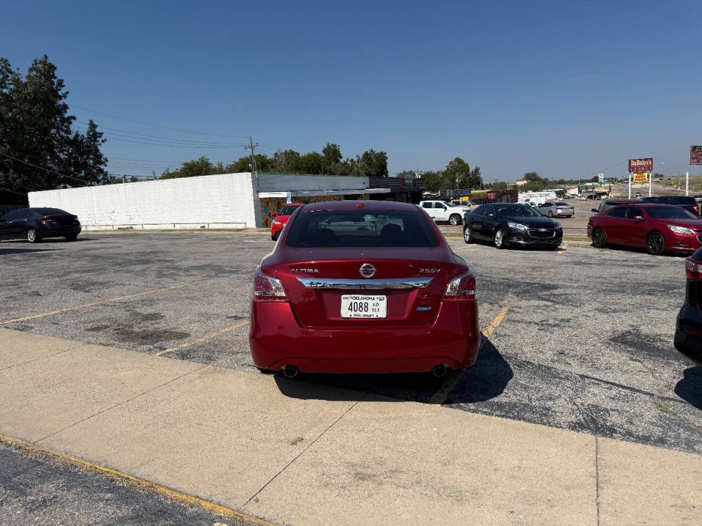 2013 Nissan Altima Image 5