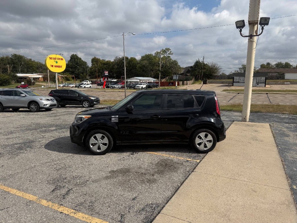 2016 Kia Soul Image 3