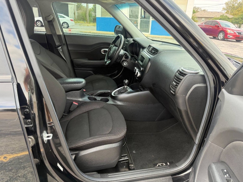 2016 Kia Soul Image 10