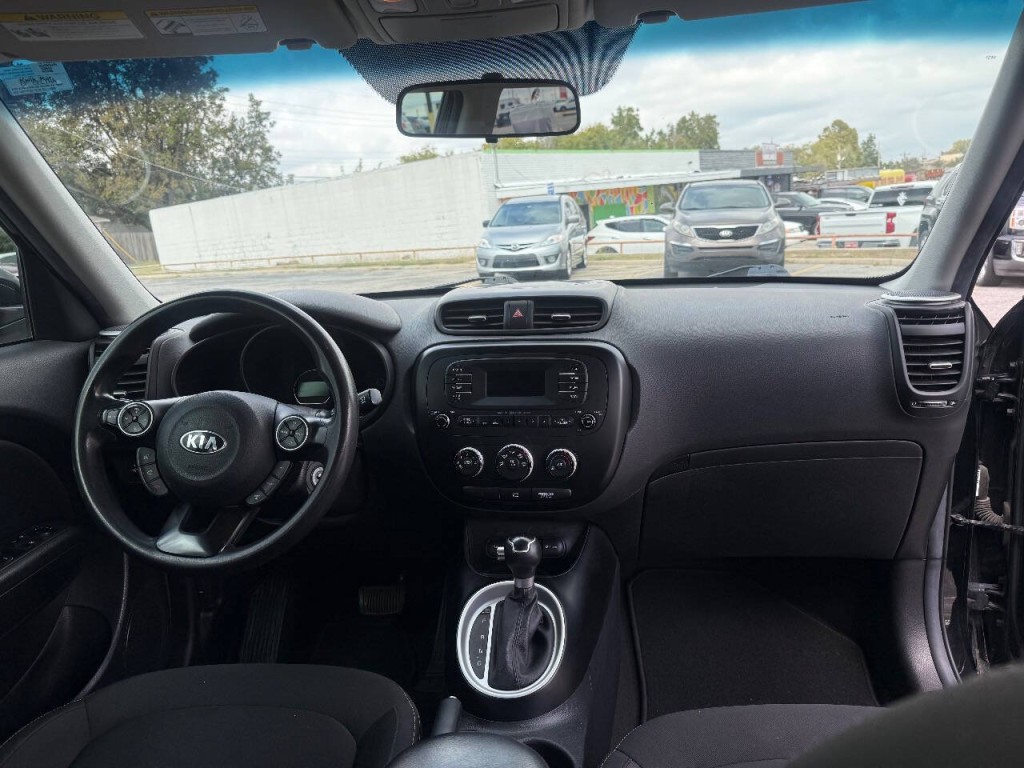 2016 Kia Soul Image 12