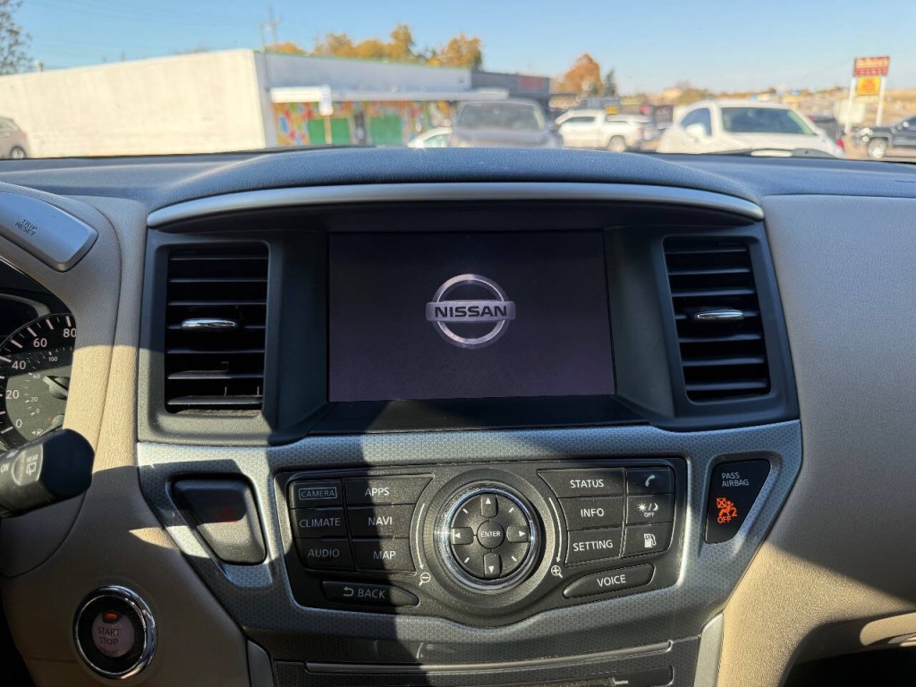 2018 Nissan Pathfinder Image 20