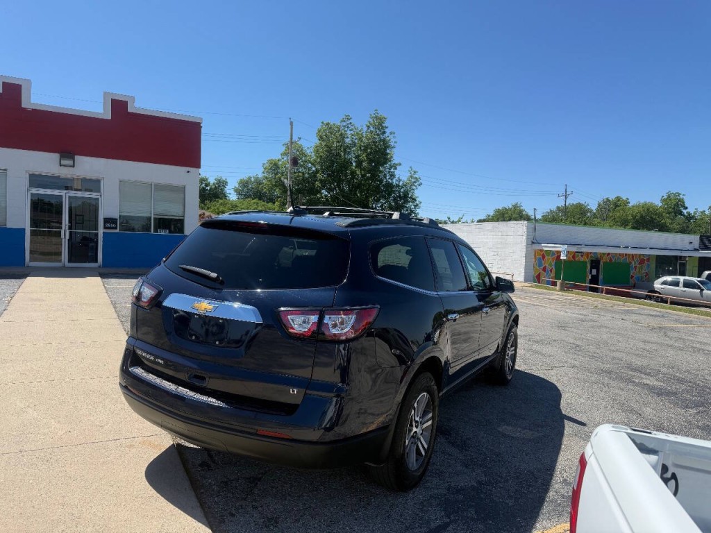 2017 Chevrolet Traverse Image 6