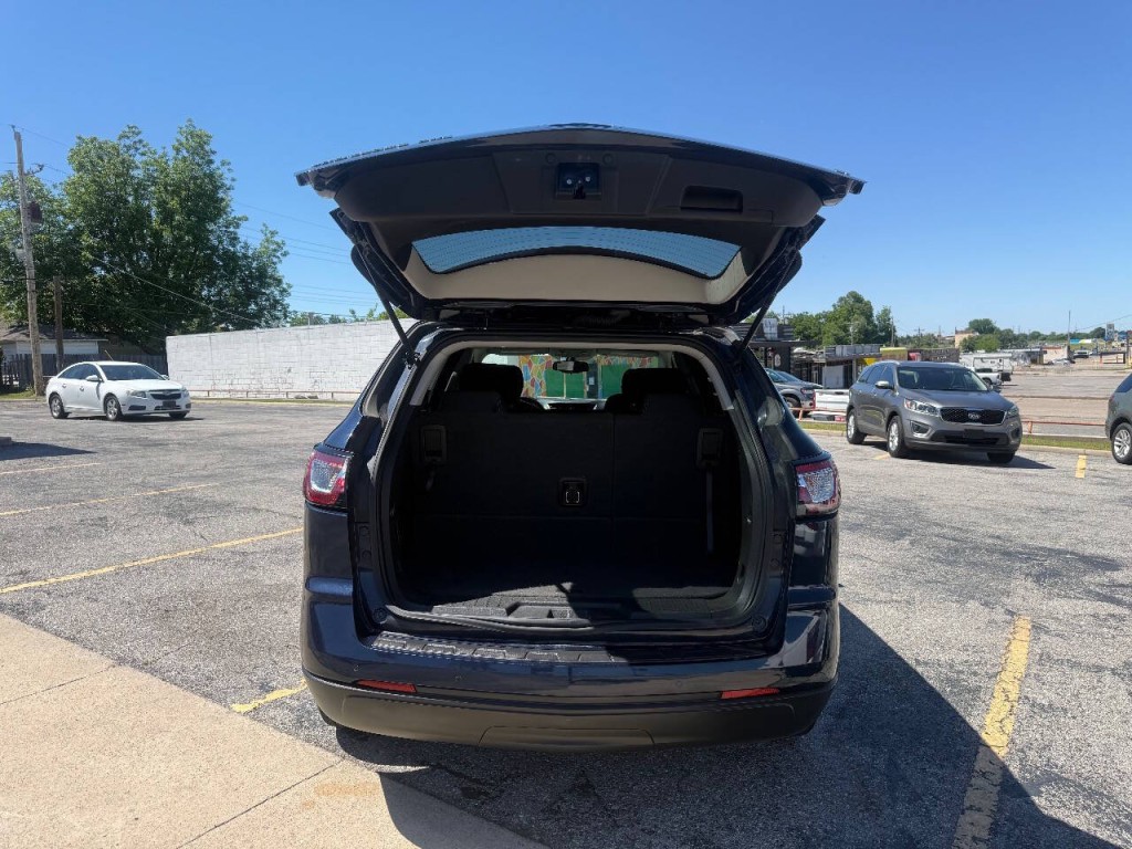 2017 Chevrolet Traverse Image 10