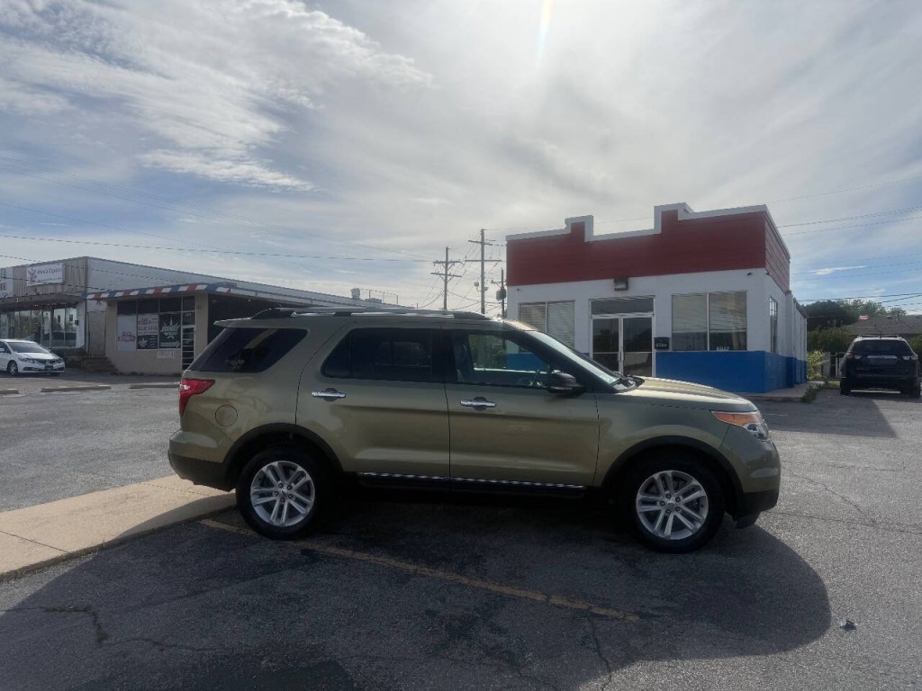 2012 Ford Explorer Image 7