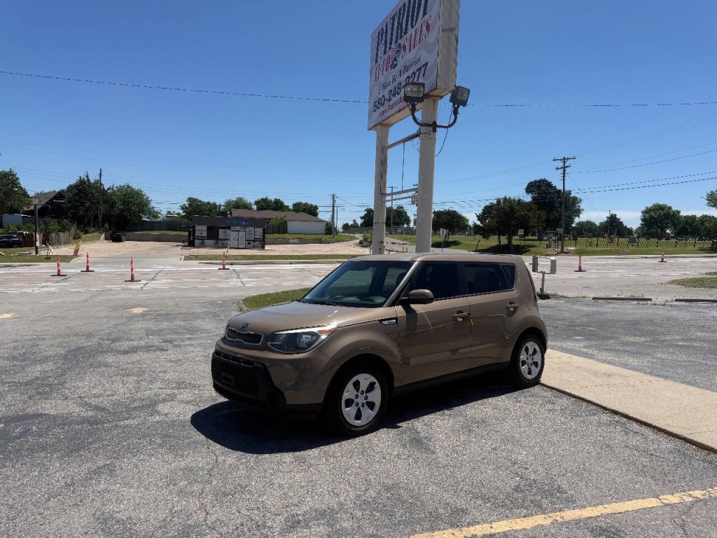 2015 Kia Soul Image 2