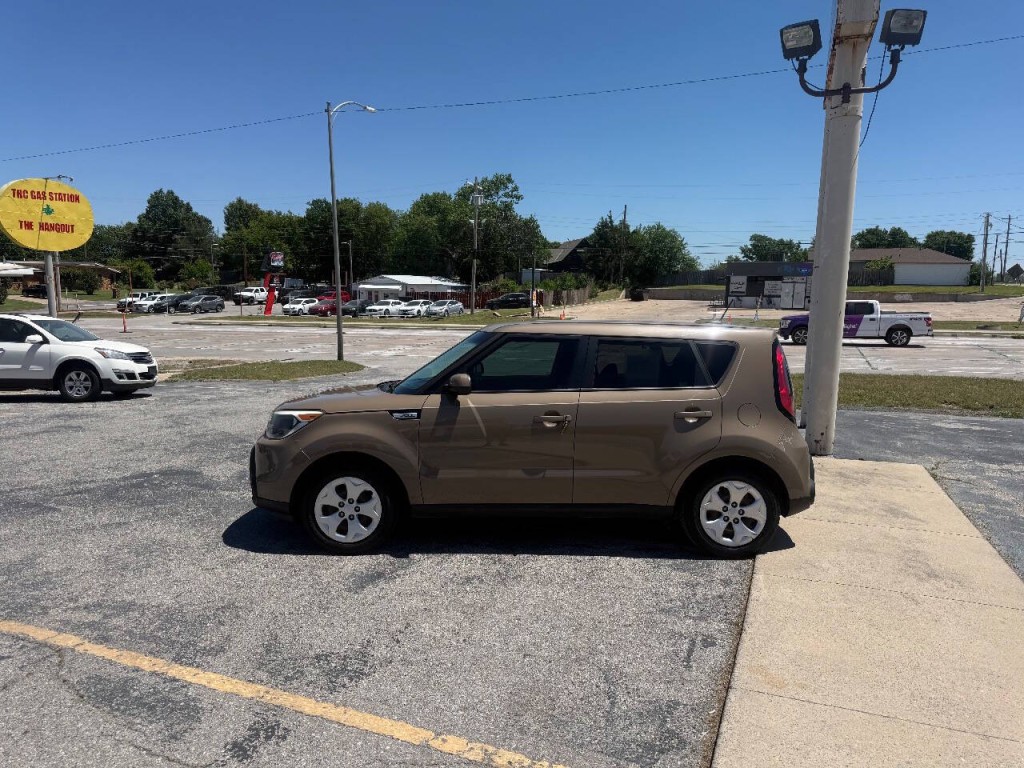 2015 Kia Soul Image 3