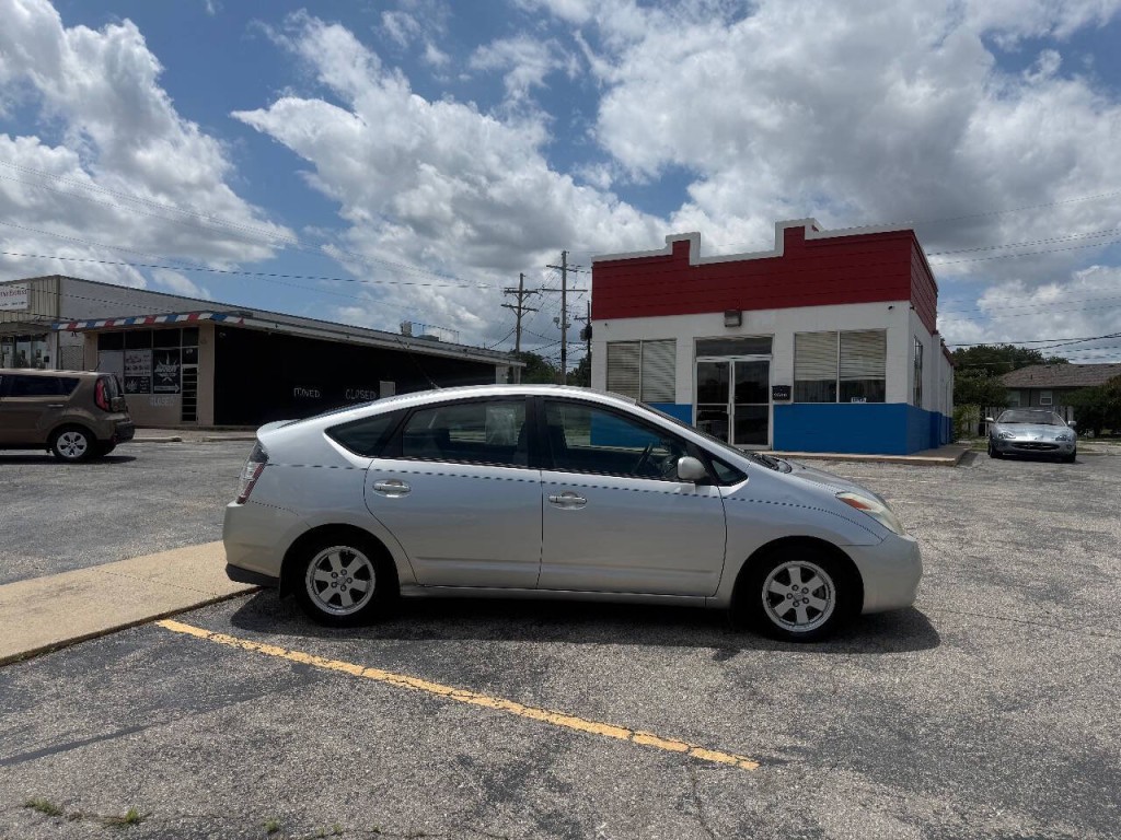 2005 Toyota Prius Image 7