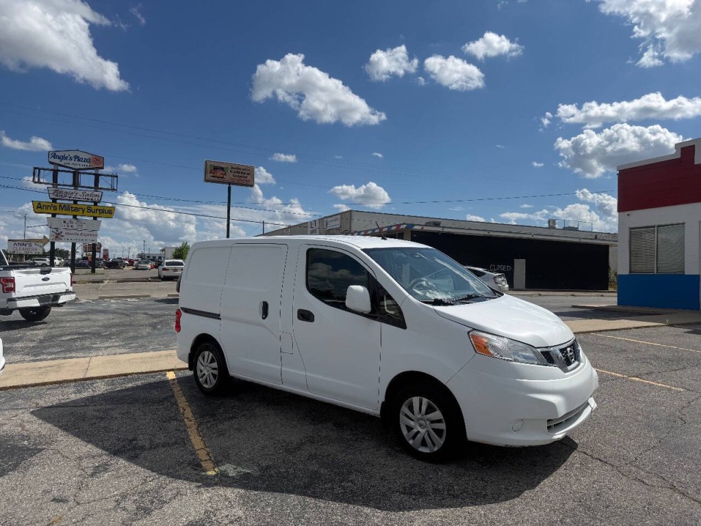 2017 Nissan NV200 Image 8