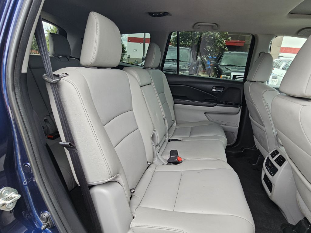 2018 Honda Pilot Image 22