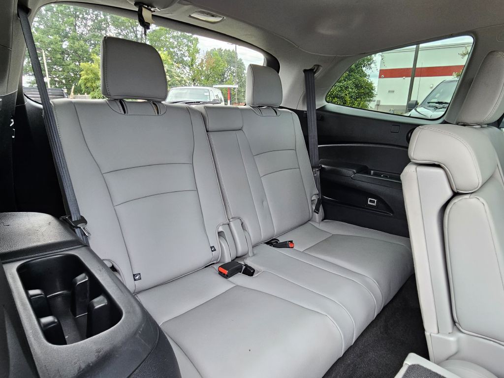 2018 Honda Pilot Image 23