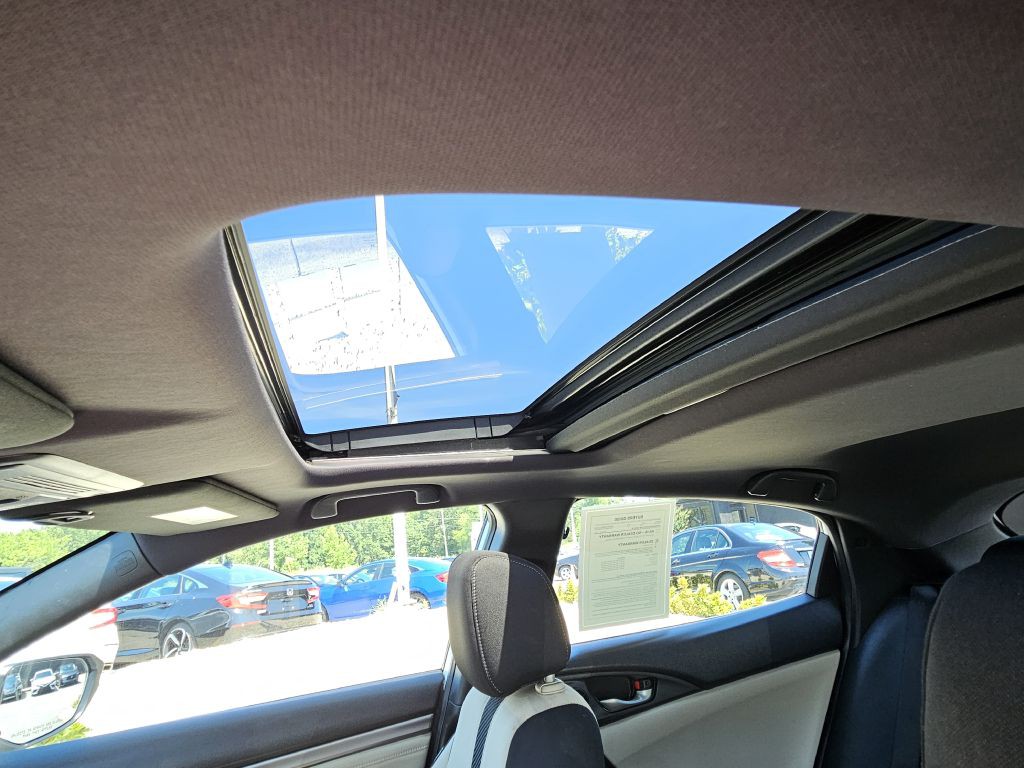 2019 Honda Civic Image 17