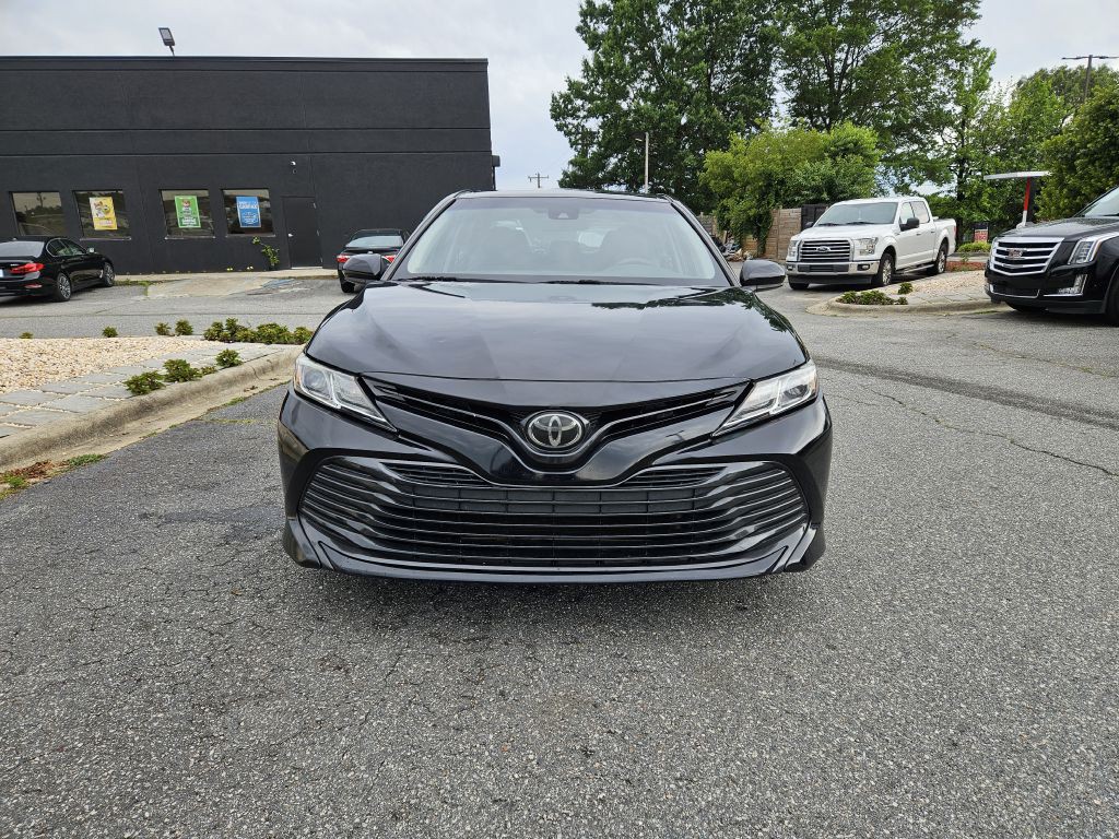2018 Toyota Camry Image 8