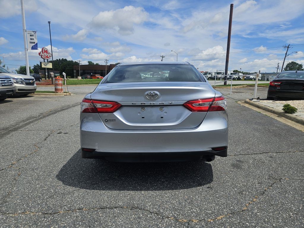 2018 Toyota Camry Image 4