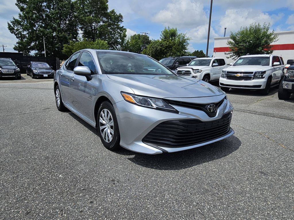 2018 Toyota Camry Image 7