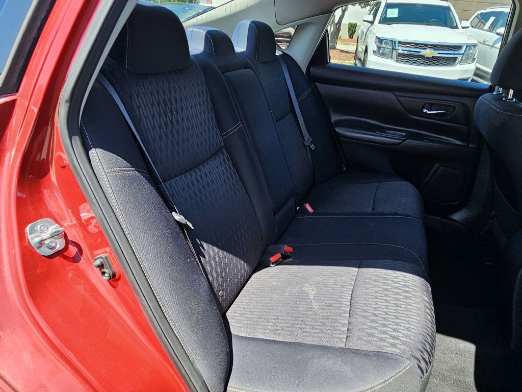 2018 Nissan Altima Image 21