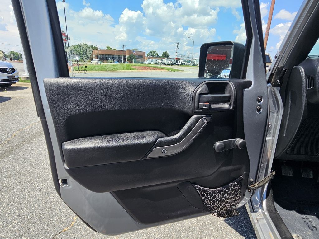 2016 Jeep Wrangler Unlimited Image 9